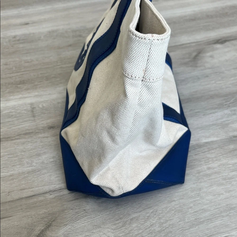 Tory Burch Large Ivory Canvas & Blue Vinyl Shoulder Beach Tote Bag Handbag - Picture 3 of 15